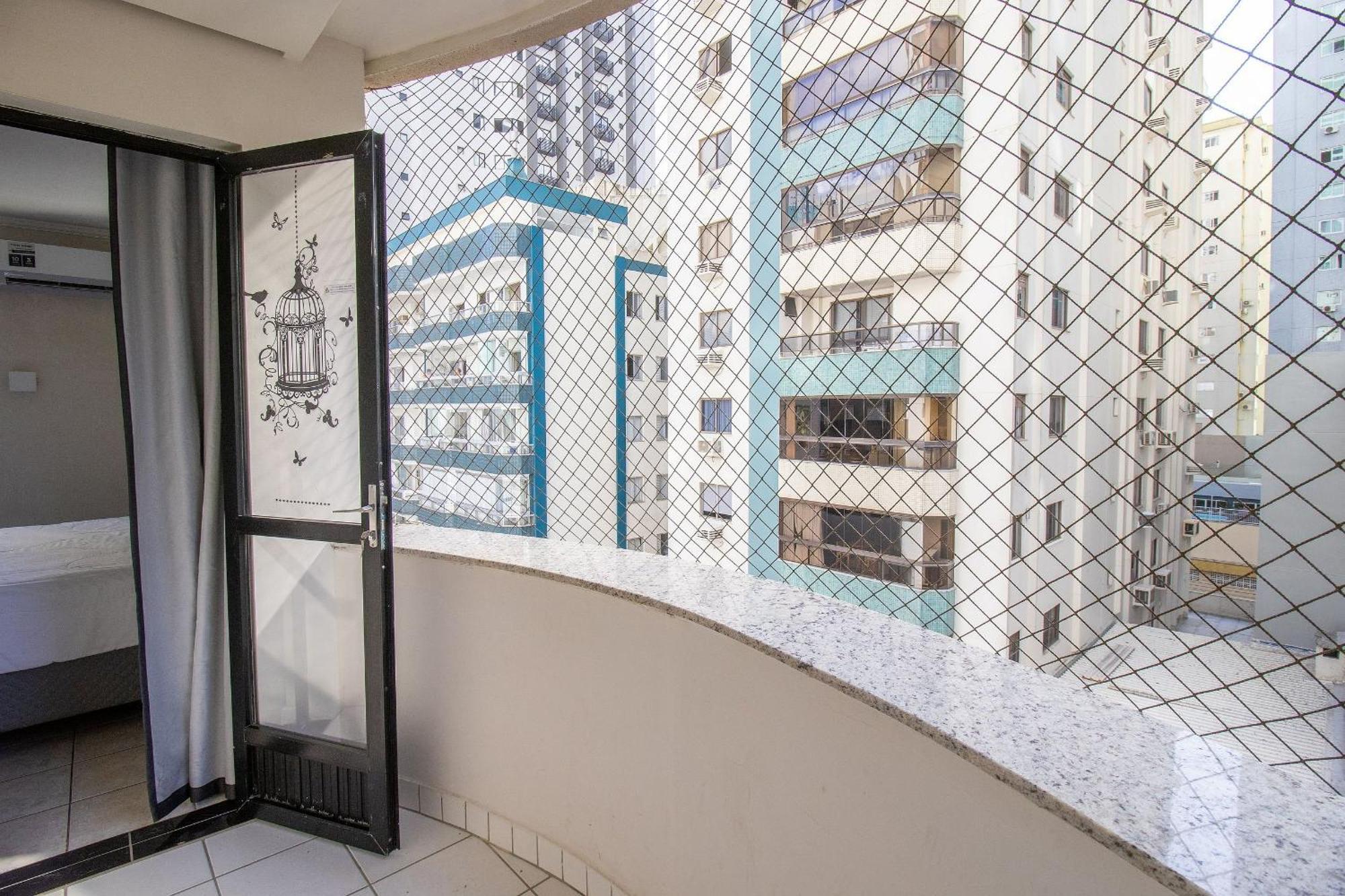 Dca51 - Pe Na Areia, Churrasqueira, 2 Garagens Balneário Camboriú 외부 사진